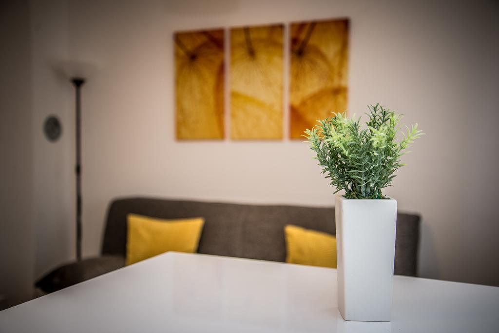 Apartment Roko 奥西耶克 外观 照片