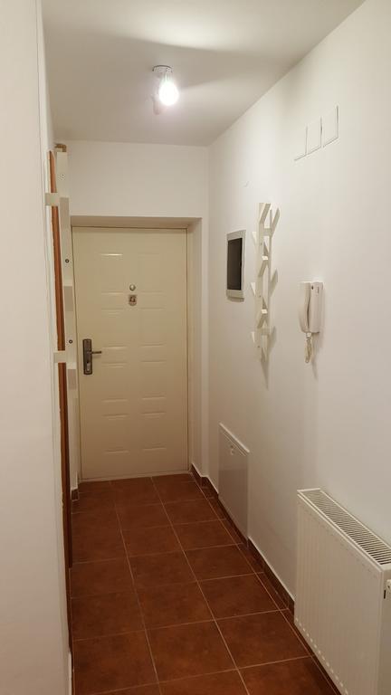 Apartment Roko 奥西耶克 外观 照片
